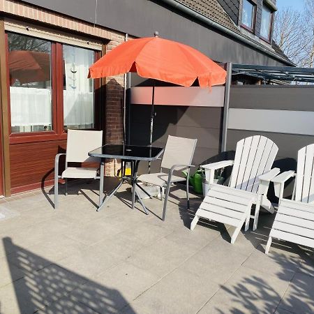 Kleines Strandhus Scharbeutz Luaran gambar