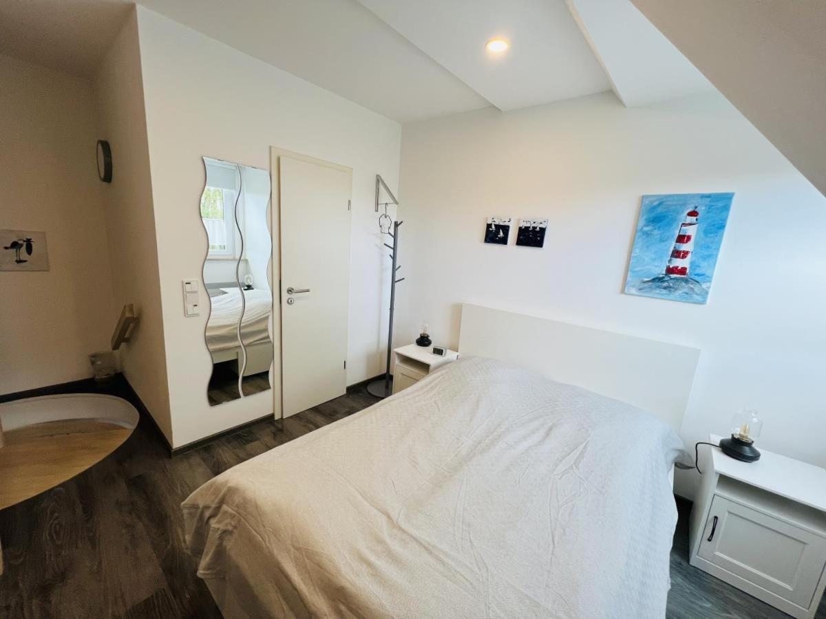 Kleines Strandhus Scharbeutz Luaran gambar